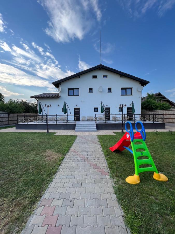 Pensiunea Izora Crisan  Exterior photo